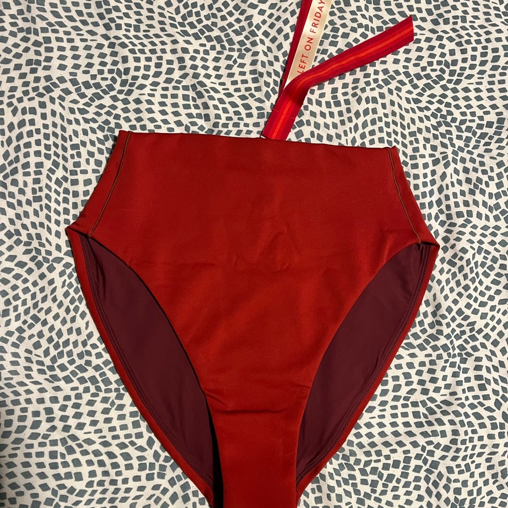 Hi Hi Bottom - Red / M